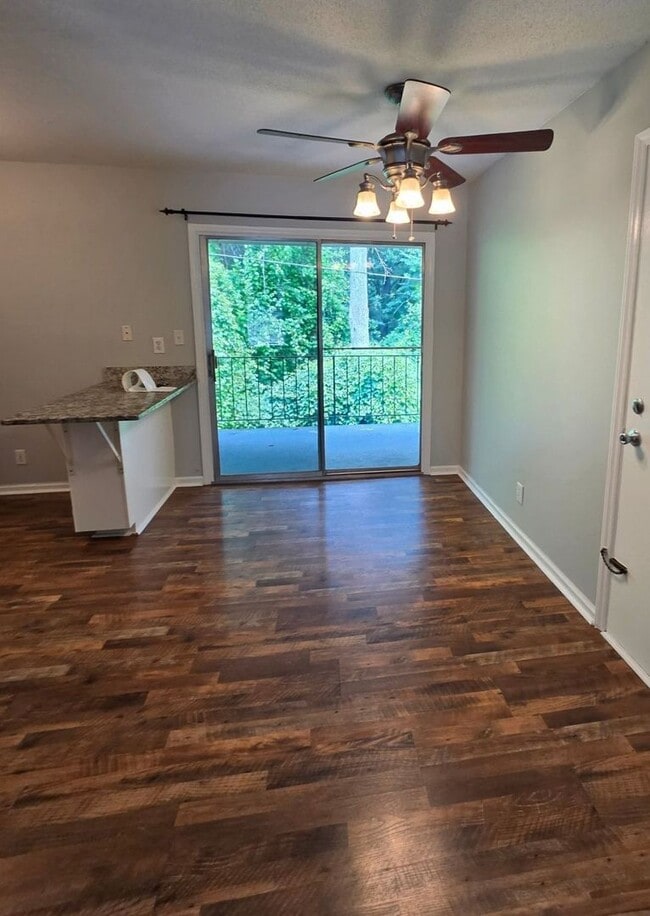 Photo - 1792 Ebenezer Rd