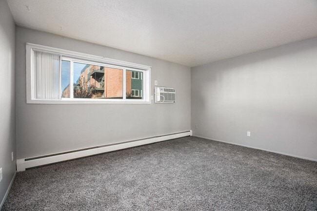 Photo - Colton Heights Apartments