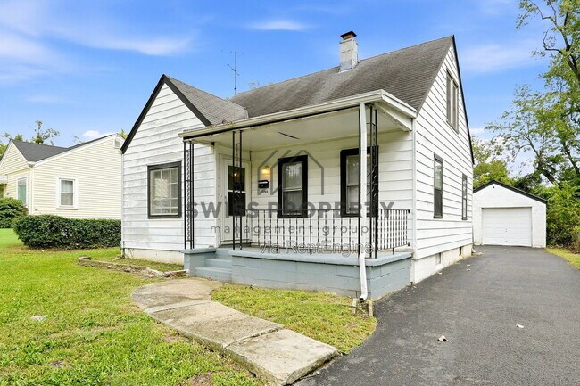 Photo - 1590 Vendome Dr S