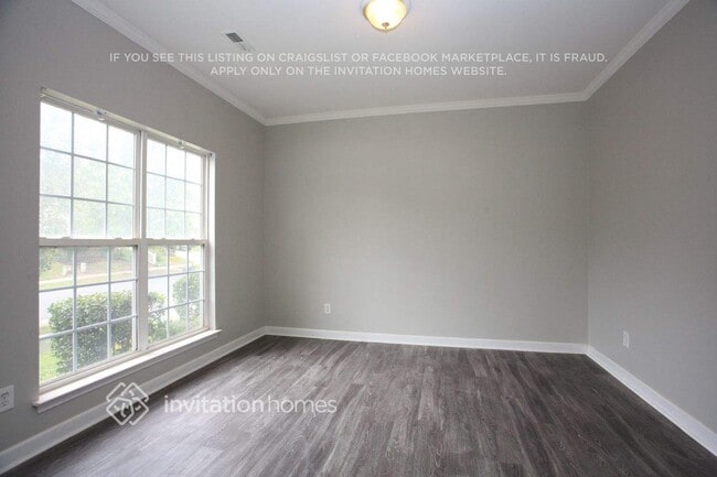 Photo - 7021 Tanners Creek Dr