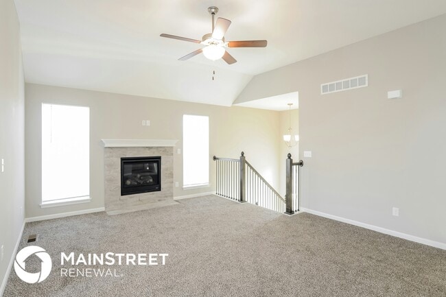 Photo - 235 Jenny Ln