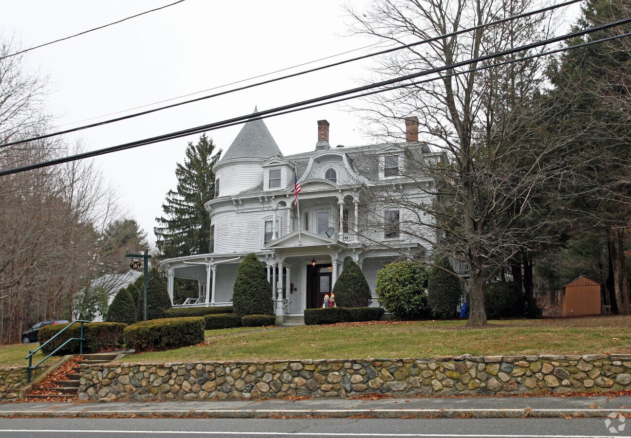 Photo - Knowlton Manor