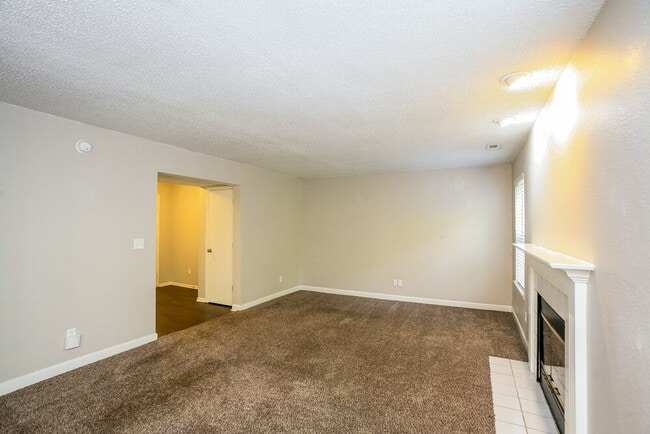 Photo - 5408 Alameda Rd