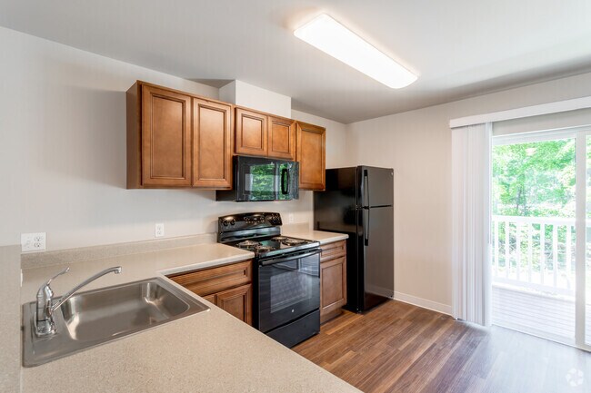 2 BR, 1 BA - 1,159 SF - Patuxent Cove