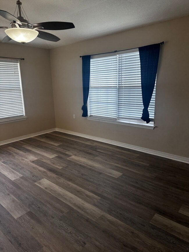 Photo - 3111 Flintlock Dr