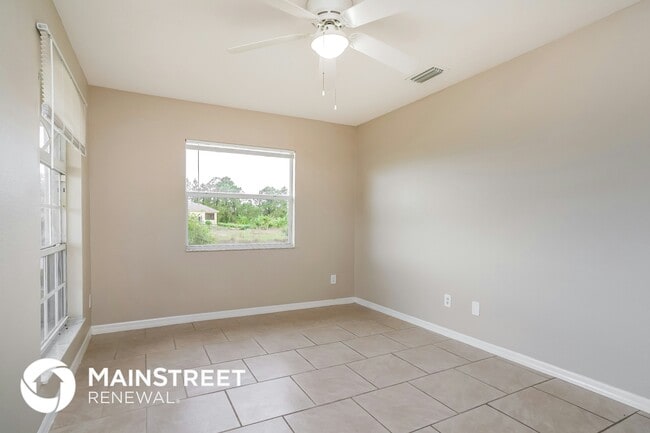 Photo - 1032 Halby Ave S