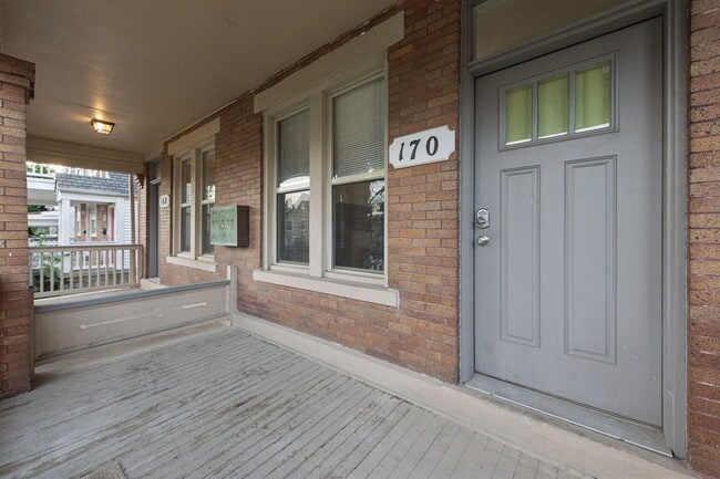 170 Chittenden Ave