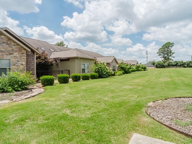 Photo - 2007 S Dixieland Rd Townhome