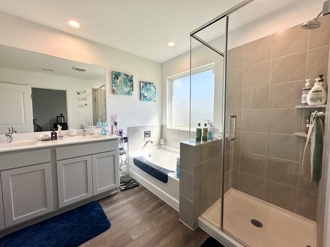 Building Photo - 5108 Marcasca Dr