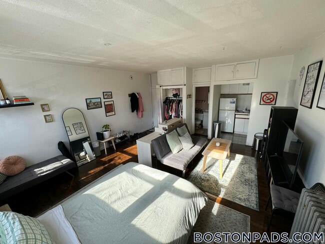 Photo - 153 Brighton Ave Unidad 18