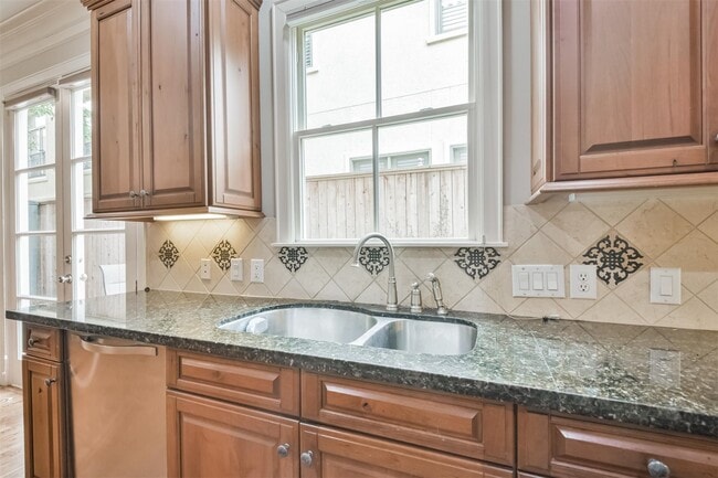 Building Photo - 3124 Murworth Dr