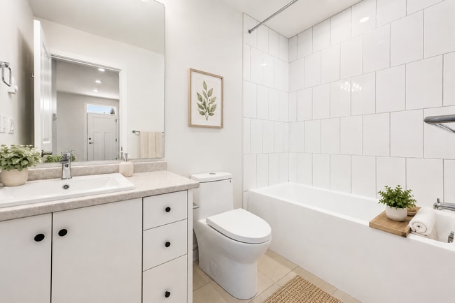Photo - 46211-46211 Promontory Rd
