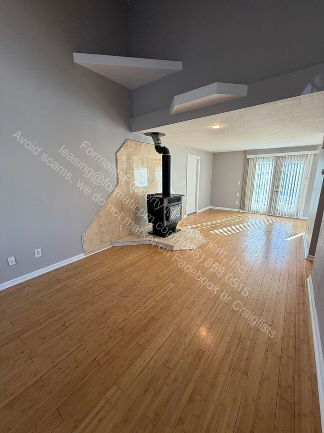 Photo - 17998 E Bellewood Dr