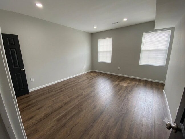 Photo - 2732 Reisterstown Rd Unit 3