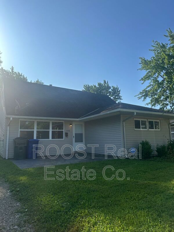 Photo - 1150 Elderwood Ave House