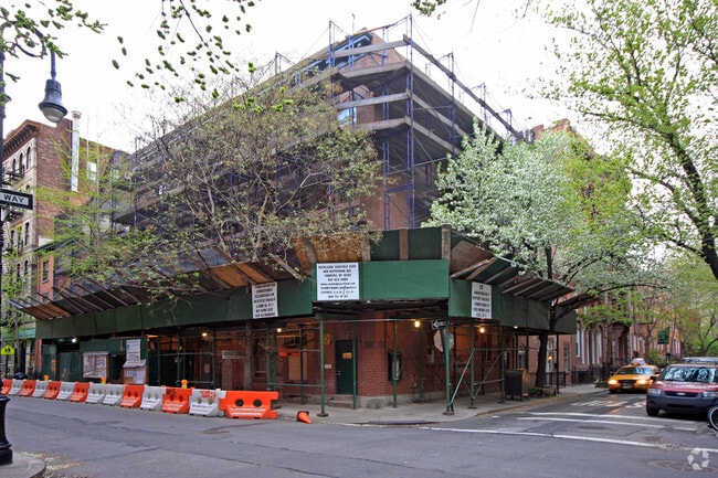 82 - 84 Bedford St - 82-84 Bedford St