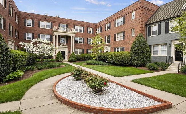 Photo - 2135 Suitland Ter SE Condo Unit 102