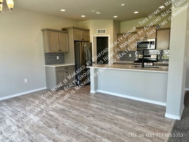 Photo - 8322 Graphite Dr