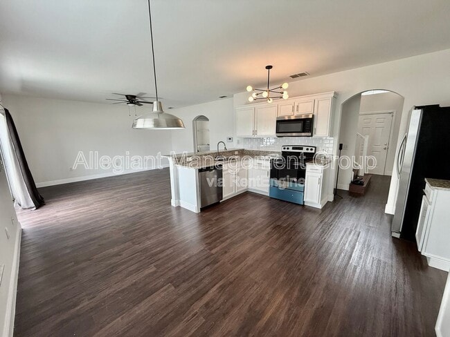 Photo - 608 Bluebill Ct