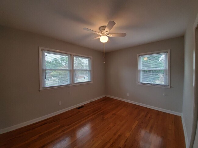 Photo - 3346 Cornell Dr