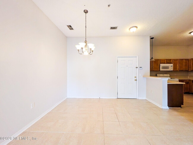 Photo - 1423 Manotak Point Dr Unit 102