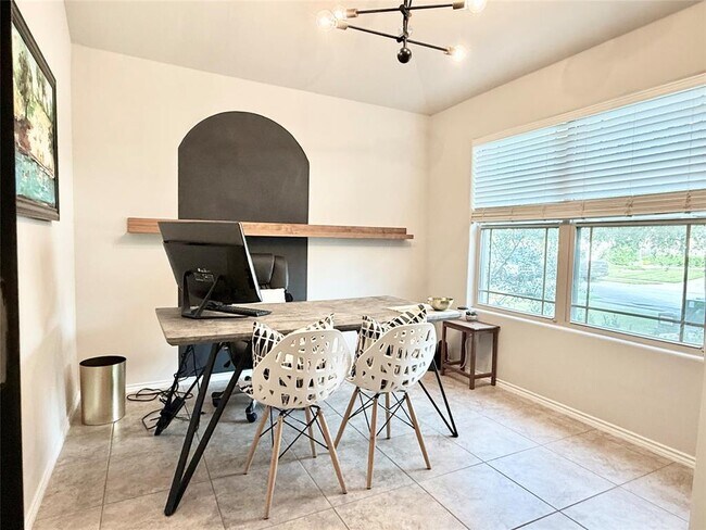 Photo - 408 Wincliff Dr