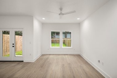 Photo - 1302 Keturah St