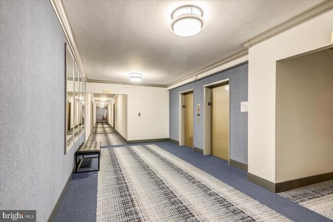 Photo - 2475 Virginia Ave NW Unidad 220
