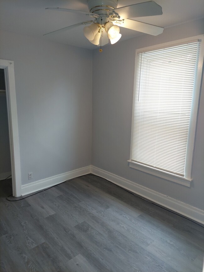 Photo - 1009 Garnett Pl