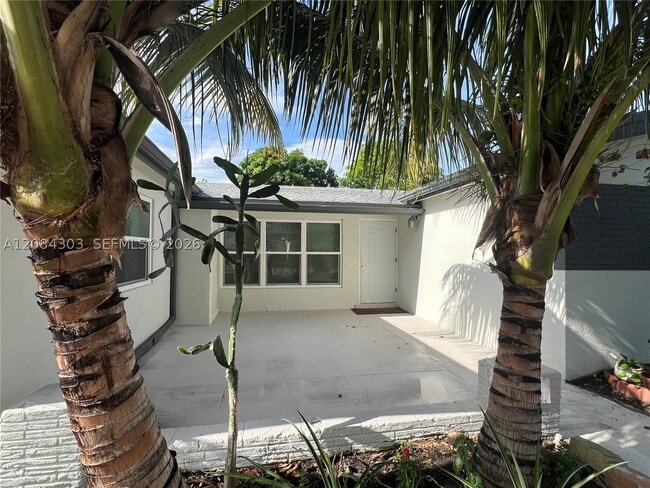 Photo - 6651 Allen St
