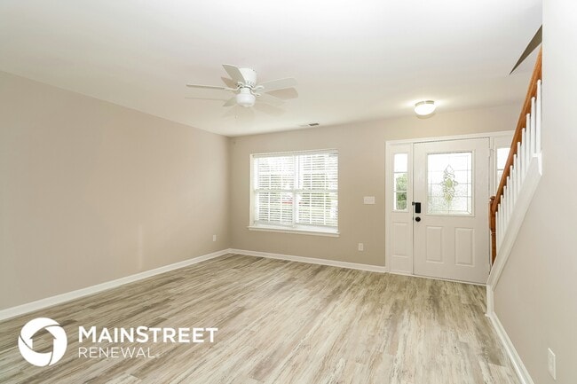 Photo - 421 Peachtree Rd