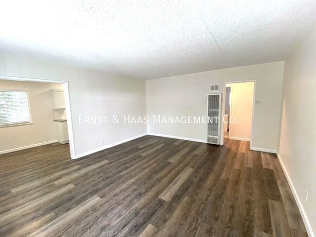 Photo - 6624 Delta Ave Unidad #A