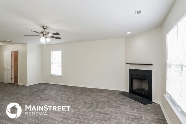 Photo - 1907 Foust Rd