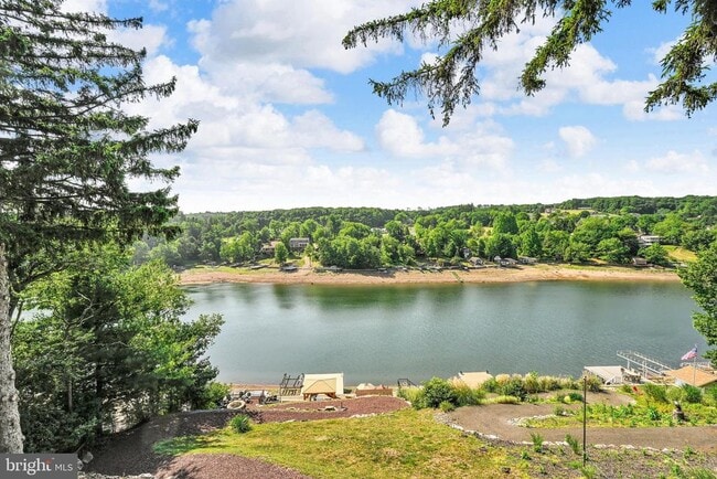 Photo - 1506 Wynonah Dr
