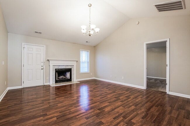 Photo - 4012 Mindspring Dr