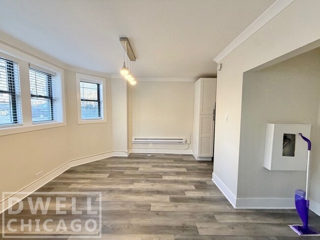 Photo - 3816 N Greenview Ave Unit 2