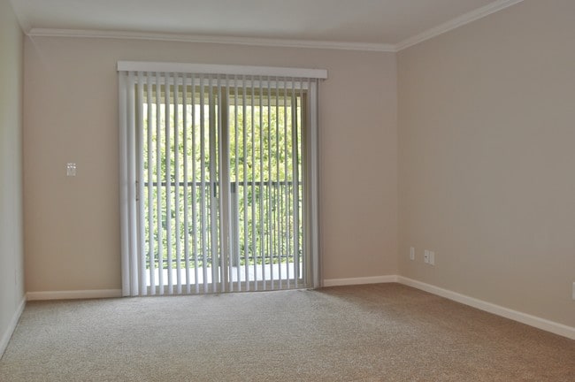 Peppertree Apartments