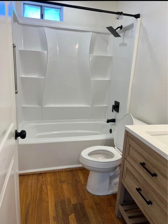 Photo - 9610 N 11th Ave