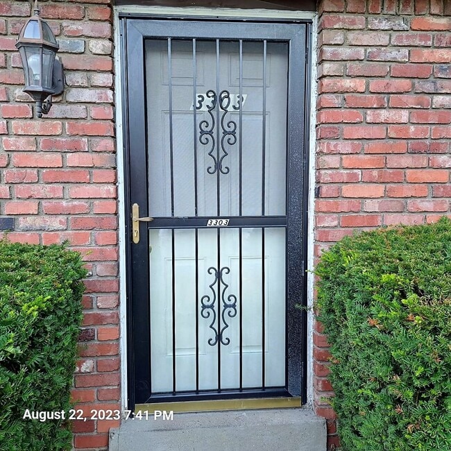 Individual front door entrance