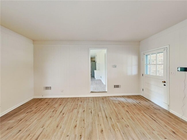 Photo - 3908 Bellair Dr