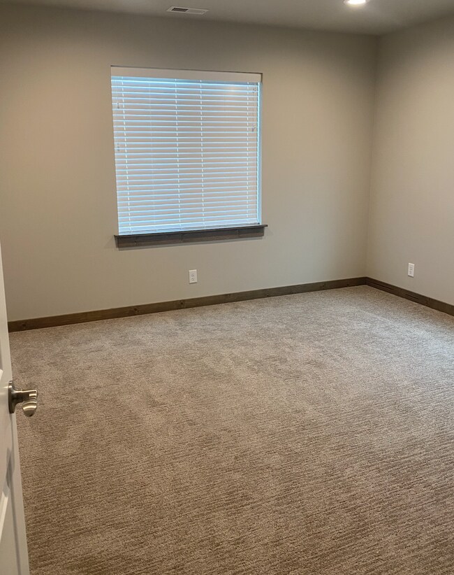 1313 Fozzie Ln Apartment Unit C Belgrade, MT