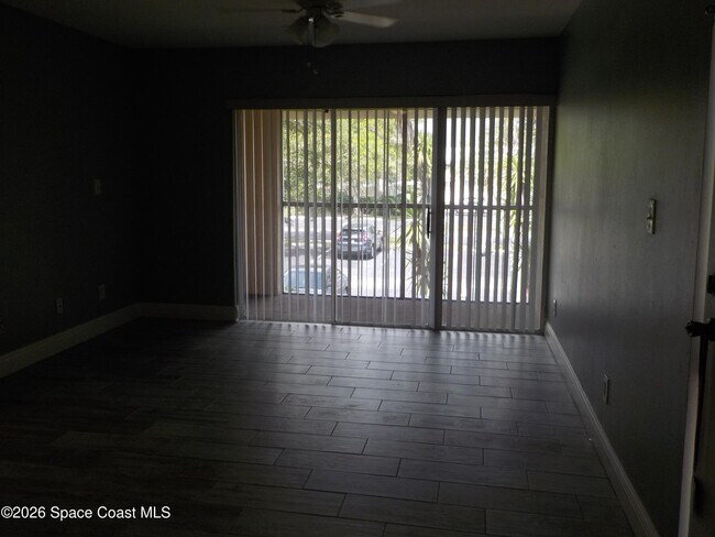 Photo - 1641 Sunny Brook Ln Unit C205