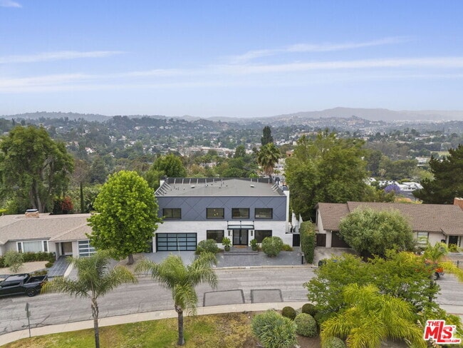 Building Photo - 105 Sequoia Dr Rental