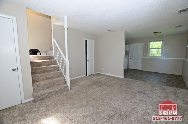 Photo - Nicely Updated Duplex