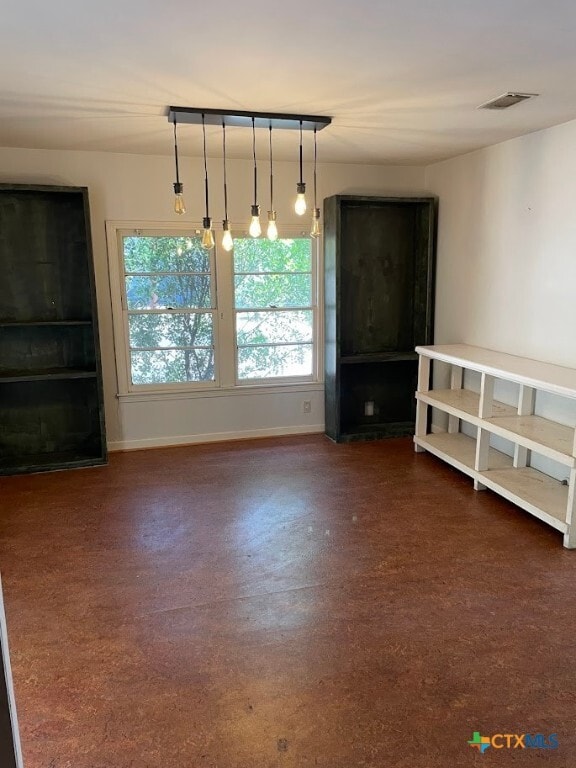 Photo - 107 E Holland St