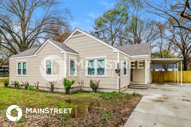 Photo - 840 Wrenwood St