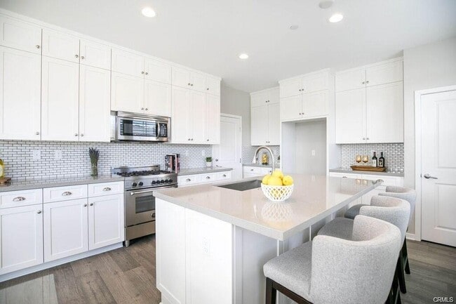 Photo - 411 Aura Dr
