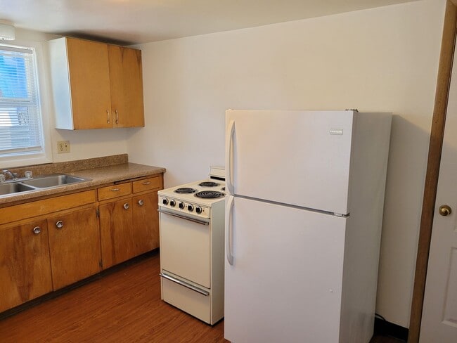 Photo - 1110-1108 S Bahnson Ave Unit 1110 S Bahnson Ave