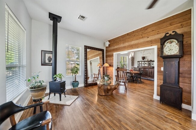 275 Pashun Ln