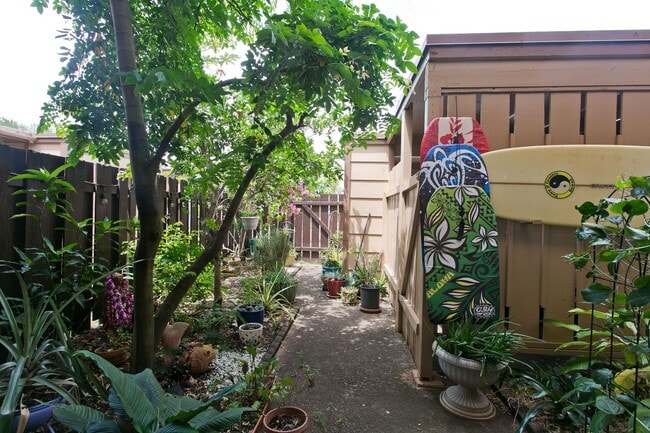 Photo - Partly Furnished 3-Bedroom, 2.5 Bath Townhouse at Kaholo Hale.  Pets Okay!